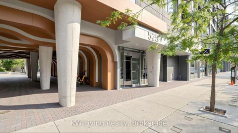 Photo 34 at LPH10 - 525 Adelaide Street W, Waterfront Communities C1, Toronto
