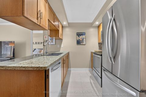 Photo 11 at 339 - 250 Wellington Street W, Waterfront Communities C1, Toronto