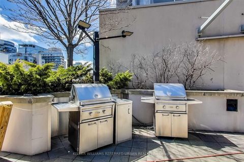 Photo 30 at 339 - 250 Wellington Street W, Waterfront Communities C1, Toronto