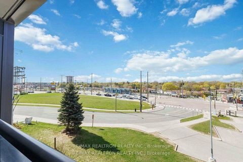 Photo 26 at 315 - 185 Deerfield Road, Central Newmarket, Newmarket