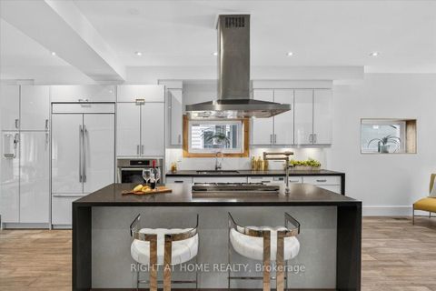 Photo 11 at 64 Larwood Boulevard, Cliffcrest, Toronto