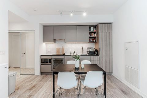 Photo 10 at 3902 - 55 Mercer Street, Waterfront Communities C1, Toronto