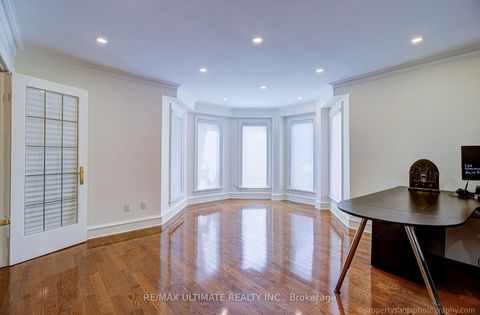 Photo 20 at 351 Fairway Gardens, Glenway Estates, Newmarket