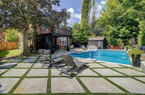 Photo 32 at 351 Fairway Gardens, Glenway Estates, Newmarket