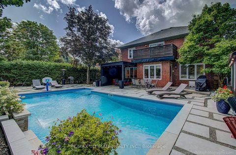 Photo 35 at 351 Fairway Gardens, Glenway Estates, Newmarket