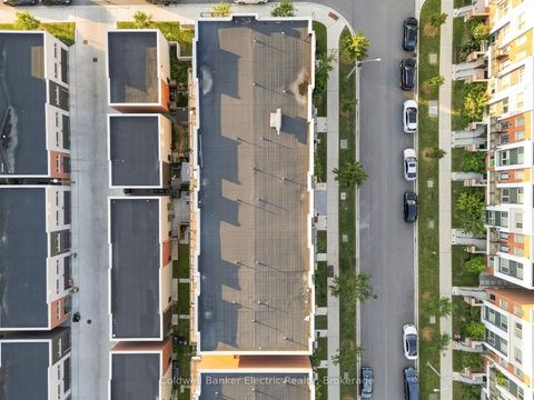 Photo 1 at 42 William Duncan Road, CFB, Toronto
