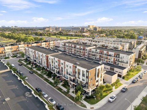 Photo 2 at 42 William Duncan Road, CFB, Toronto