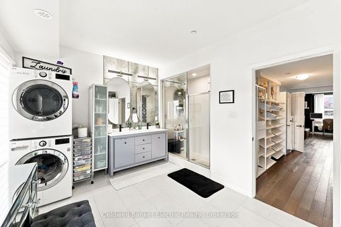 Photo 30 at 42 William Duncan Road, CFB, Toronto