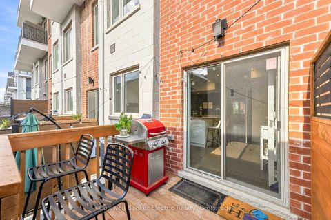 Photo 42 at 42 William Duncan Road, CFB, Toronto
