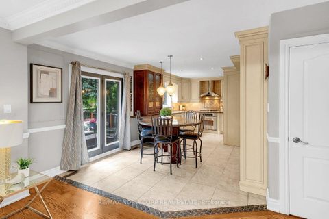 Photo 13 at 3 Castlehill Road, Maple, Vaughan