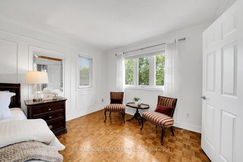 Photo 23 at 3 Castlehill Road, Maple, Vaughan