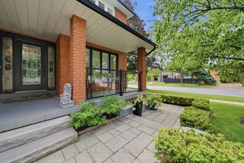 Photo 38 at 3 Castlehill Road, Maple, Vaughan