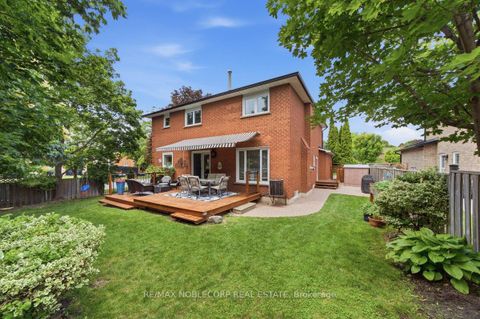 Photo 41 at 3 Castlehill Road, Maple, Vaughan