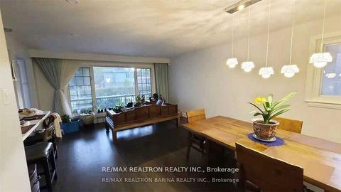 Photo 2 at 157 Darlingside Drive, West Hill, Toronto