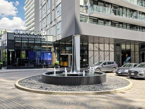 Photo 1 at 309 - 80 Queens Wharf Road, Waterfront Communities C1, Toronto
