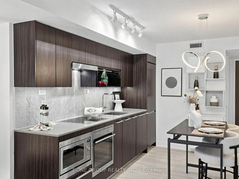 Photo 21 at 309 - 80 Queens Wharf Road, Waterfront Communities C1, Toronto