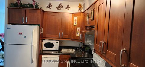 Photo 5 at 505 - 5949 Yonge Street, Newtonbrook East, Toronto
