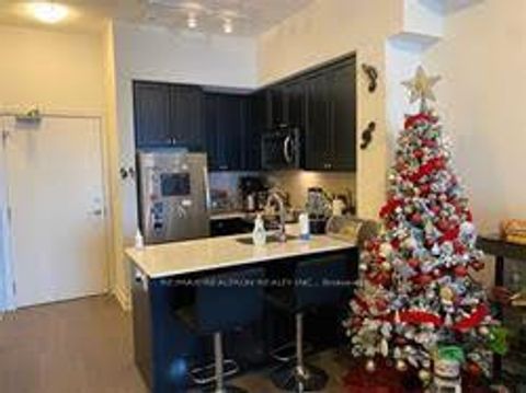 Photo 6 at PH446 - 555 William Graham Drive, Rural Aurora, Aurora