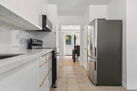 Photo 2 at 22-25 Gosford Blvd. Boulevard N, York University Heights, Toronto