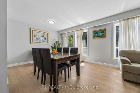 Photo 6 at 22-25 Gosford Blvd. Boulevard N, York University Heights, Toronto