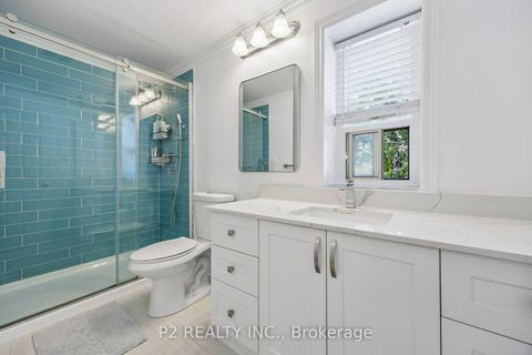 Photo 8 at 22-25 Gosford Blvd. Boulevard N, York University Heights, Toronto