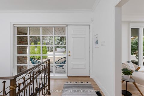 Photo 3 at 215 Edenbridge Drive, Humber Valley, Toronto
