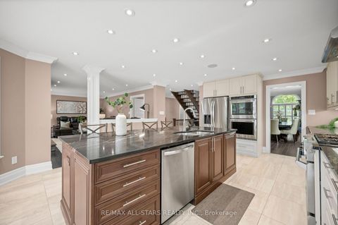 Photo 10 at 139 Rhodes Circle, Glenway Estates, Newmarket