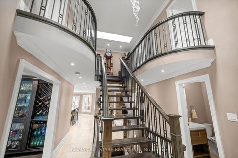 Photo 19 at 139 Rhodes Circle, Glenway Estates, Newmarket