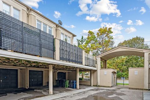 Photo 30 at B - 2283 Lake Shore Boulevard W, Mimico, Toronto