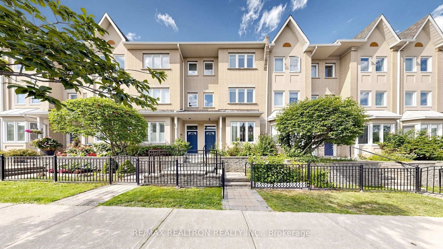 610 - 28 Rosebank Drive, Malvern, Toronto photo 6