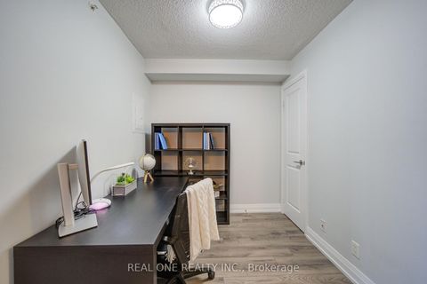 Photo 7 at 707 - 372 Highway 7 E Way, Doncrest, Richmond Hill