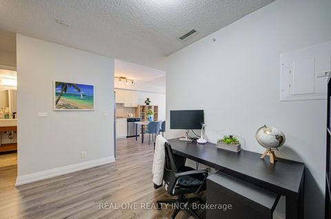 Photo 8 at 707 - 372 Highway 7 E Way, Doncrest, Richmond Hill