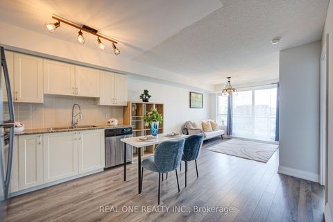Photo 9 at 707 - 372 Highway 7 E Way, Doncrest, Richmond Hill