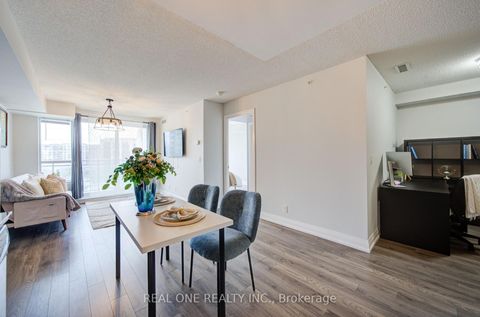 Photo 14 at 707 - 372 Highway 7 E Way, Doncrest, Richmond Hill