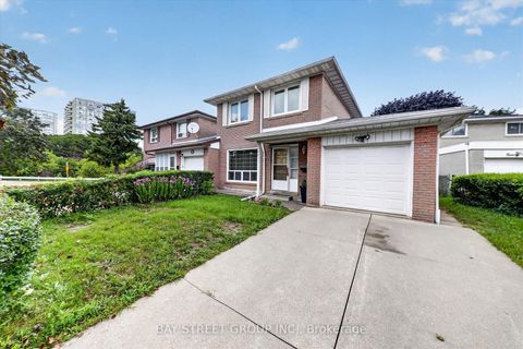 Photo 2 at 95 TINETA Crescent, Malvern West, Toronto