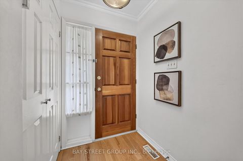 Photo 4 at 95 TINETA Crescent, Malvern West, Toronto