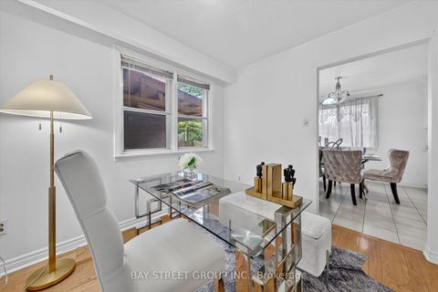 Photo 13 at 95 TINETA Crescent, Malvern West, Toronto
