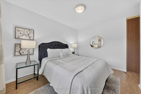 Photo 27 at 95 TINETA Crescent, Malvern West, Toronto