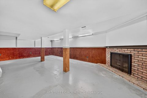 Photo 32 at 95 TINETA Crescent, Malvern West, Toronto