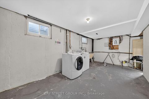 Photo 33 at 95 TINETA Crescent, Malvern West, Toronto