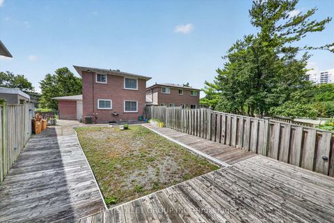 Photo 36 at 95 TINETA Crescent, Malvern West, Toronto