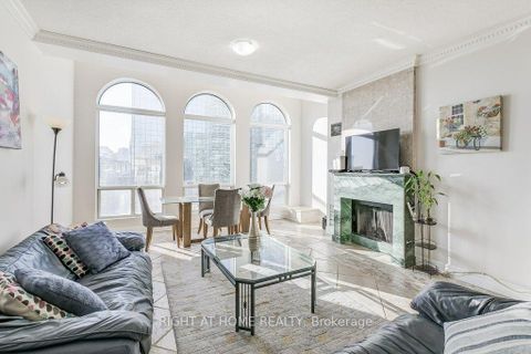 Photo 14 at PH2 - 25 Grenville Street, Bay Street Corridor, Toronto