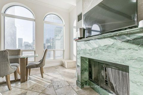 Photo 17 at PH2 - 25 Grenville Street, Bay Street Corridor, Toronto