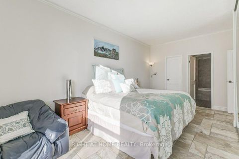 Photo 24 at PH2 - 25 Grenville Street, Bay Street Corridor, Toronto