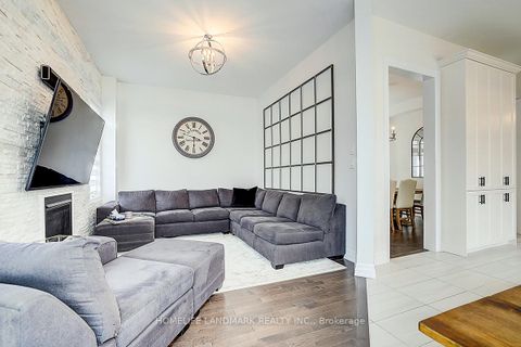 Photo 25 at 56 Botelho Circle, Bayview Southeast, Aurora