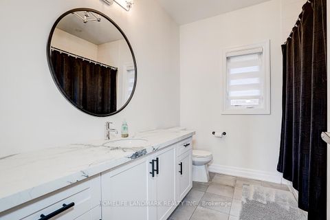 Photo 36 at 56 Botelho Circle, Bayview Southeast, Aurora