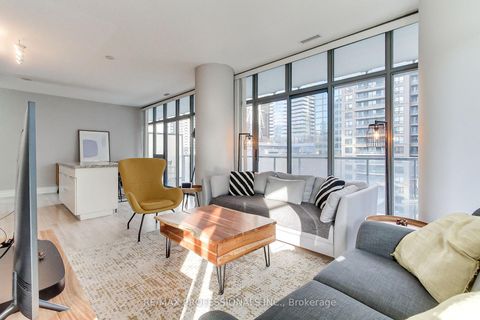 Photo 19 at 710 - 33 Charles Street E, Yonge Corridor, Toronto