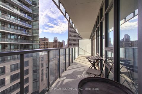 Photo 29 at 710 - 33 Charles Street E, Yonge Corridor, Toronto