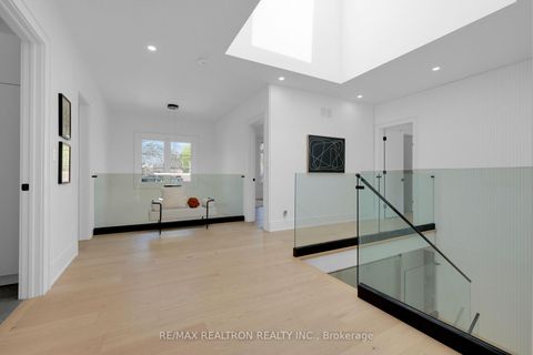 Photo 23 at 28 Ternhill Crescent, Don Mills, Toronto