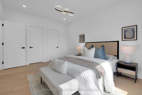 Photo 42 at 28 Ternhill Crescent, Don Mills, Toronto